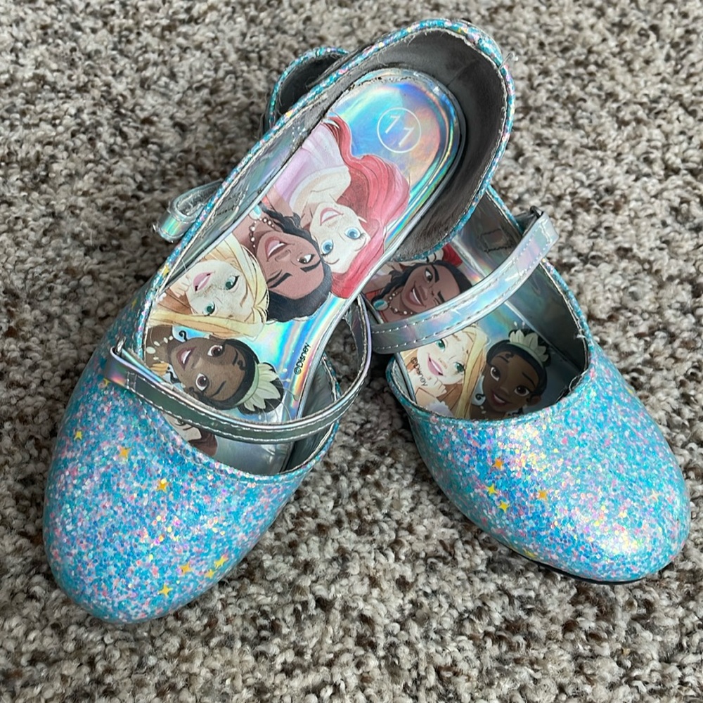 Girls princess heels/dress up shoes